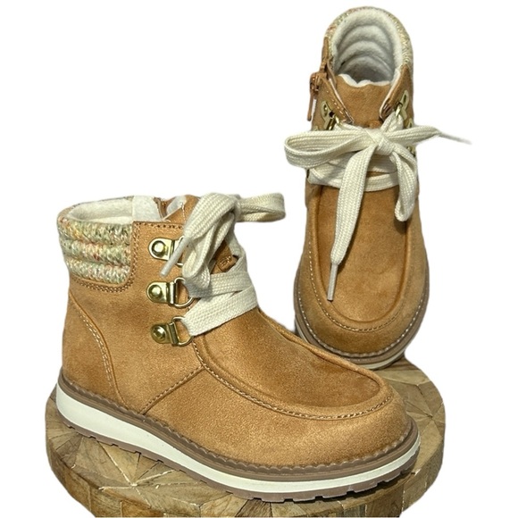 CAT & JACK Herbie Booties Cognac sz 8 Toddler Faux Suede Fur Shearling Hiking - Picture 1 of 8